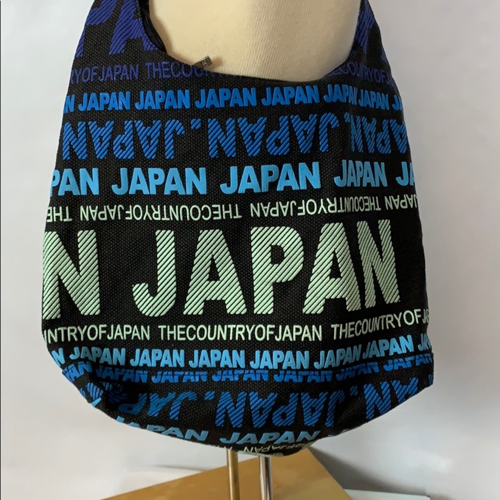 Robin Ruth Japan purse NWT
